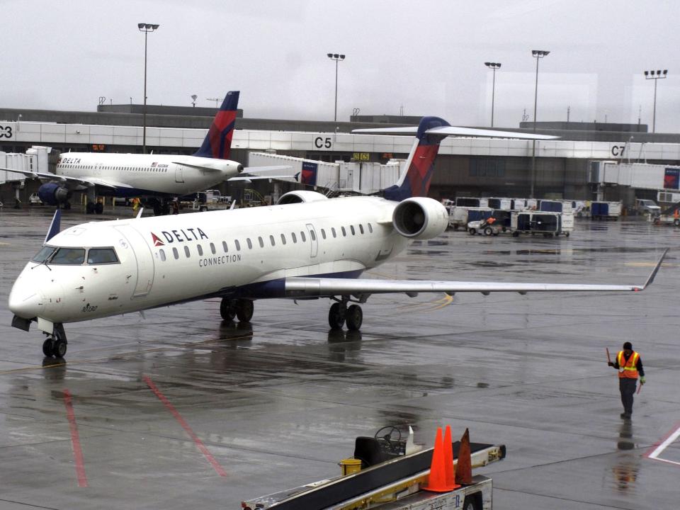 Bombardier CRJ700