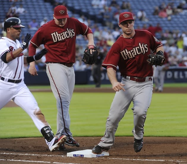 Tim Lincecum leaves game shortly after home plate collision