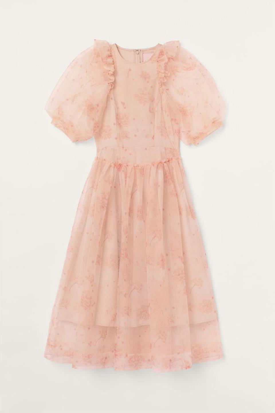 8) Puff-Sleeved Tulle Dress