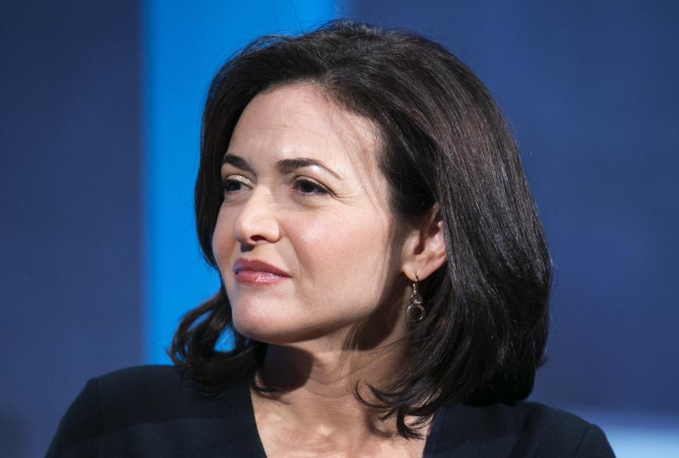 The chief operating officer of Facebook, Sheryl Sandberg, listens at the Clinton Global Initiative 2013 (CGI) in New York September 24, 2013. REUTERS/Lucas Jackson (UNITED STATES - Tags: POLITICS BUSINESS HEADSHOT)