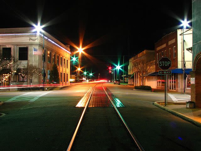 <p>Variety is the name of the game in this old-fashioned town. Visit the <a href="http://www.toriatthebluerose.com/" rel="nofollow noopener" target="_blank" data-ylk="slk:Blue Rose and marvel at the talents of Tori;elm:context_link;itc:0;sec:content-canvas" class="link ">Blue Rose and marvel at the talents of Tori</a>, the resident floral and event designer (who can basically make a giant blue rose).</p><p><a href="https://flic.kr/p/96S2Ge" rel="nofollow noopener" target="_blank" data-ylk="slk:Photo via Flickr;elm:context_link;itc:0;sec:content-canvas" class="link "><em>Photo via Flickr </em></a></p>