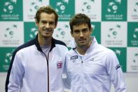 Britain Tennis - Great Britain v Argentina - Davis Cup Semi Final - Emirates Arena, Glasgow, Scotland - 15/9/16 Great Britain's Andy Murray and Argentina's Guido Pella pose after the draw Action Images via Reuters / Andrew Boyers Livepic