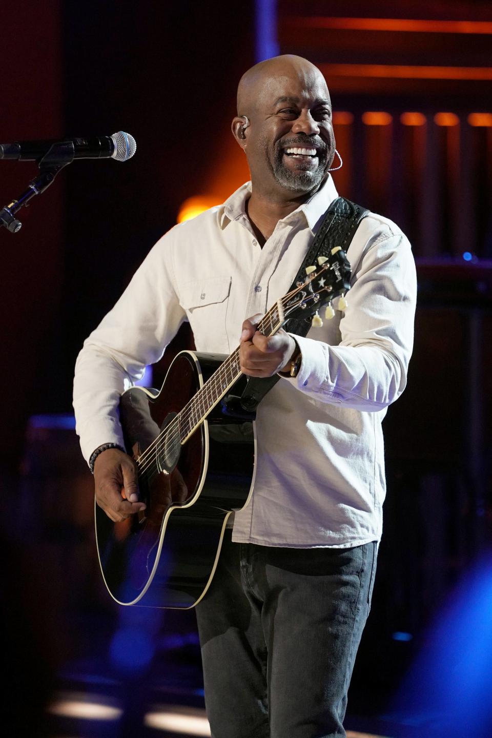 SPRING HILL, TENNESSEE - AUGUST 29: Darius Rucker performs for CMT Storytellers at WorldWide Stages on August 29, 2022 in Spring Hill, Tennessee. (Photo by Erika Goldring/Getty Images for CMT)