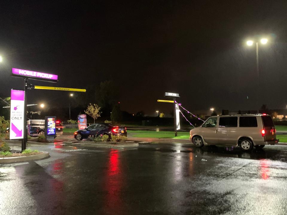 Taco Bell Go Mobile drive thru