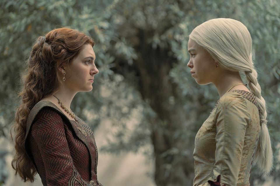 Emily Carey, Milly Alcock, House of the Dragon, Season 1 - Episode 4