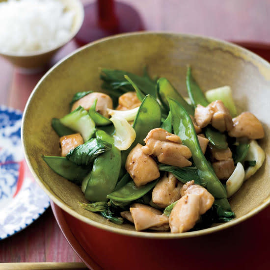 Stir-Fried Chicken with Bok Choy