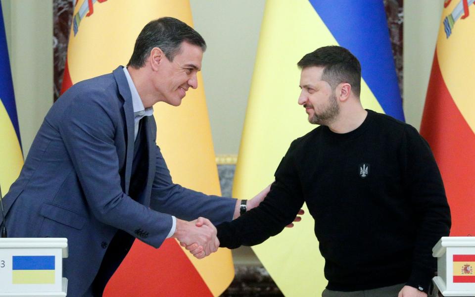 Ukraine's President Volodymyr Zelensky (R) and Spanish Prime Minister Pedro Sanchez (L) attend a joint press conference following their meeting in Kyiv - SERGEY DOLZHENKO/EPA-EFE/Shutterstock