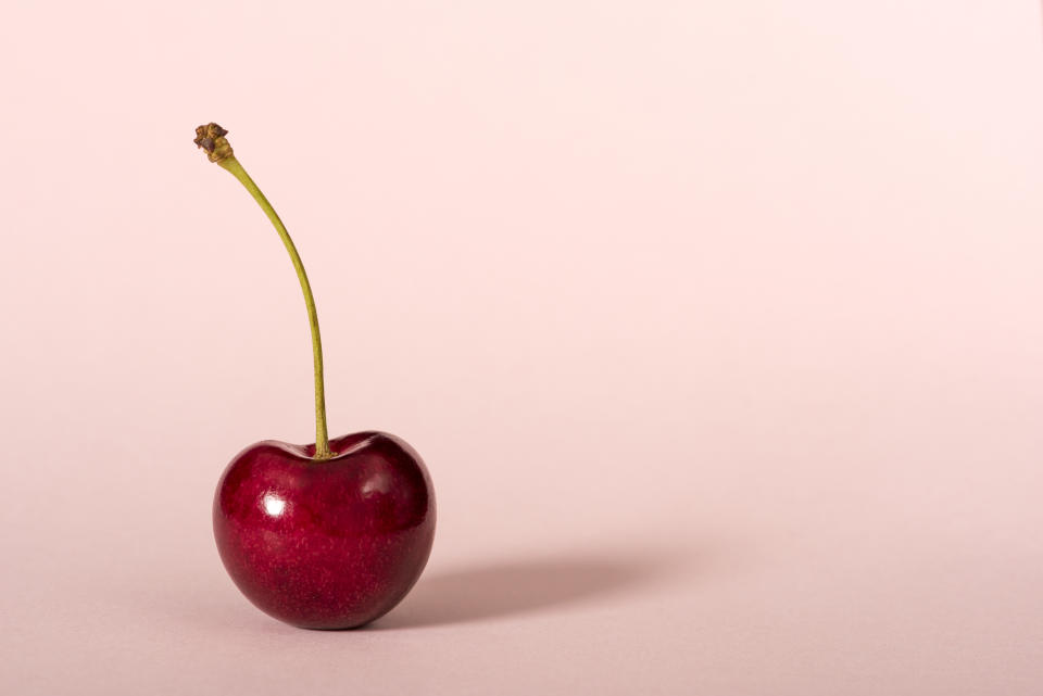 Jetzt ist wieder Kirschenzeit, auch normal große Früchte sind ziemlich lecker.(Symbolbild: Getty)