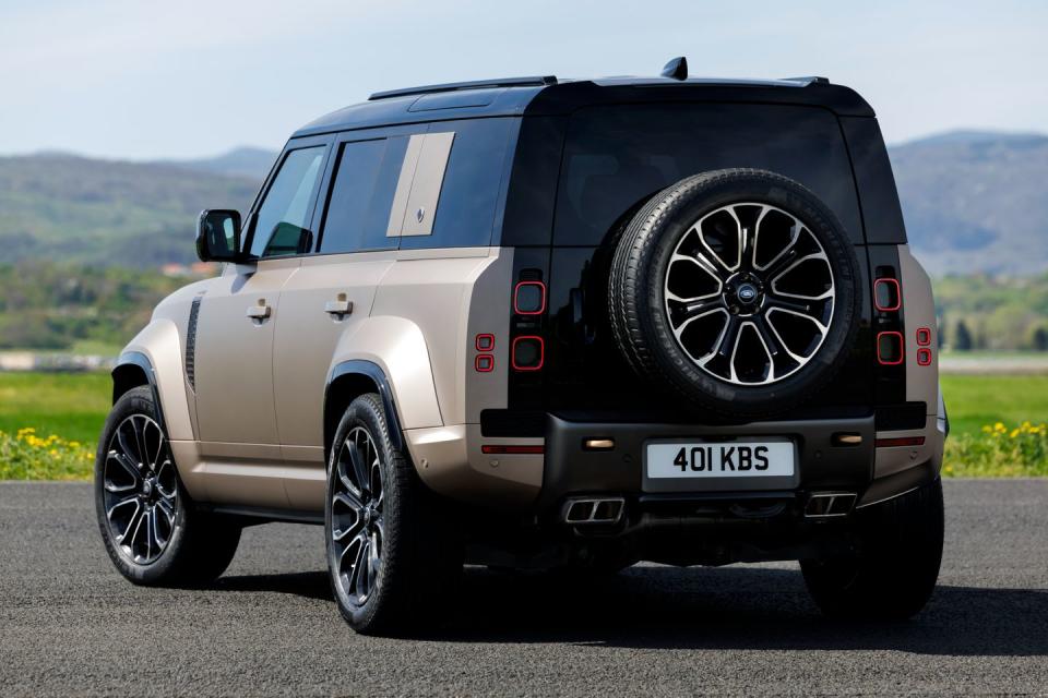 2025 land rover octa