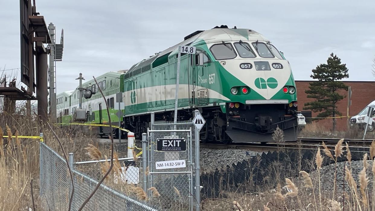 A GO train is pictured here following a collision with a vehicle in Vaughan that left a man dead on Tuesday afternoon. (Michael Cole/CBC - image credit)