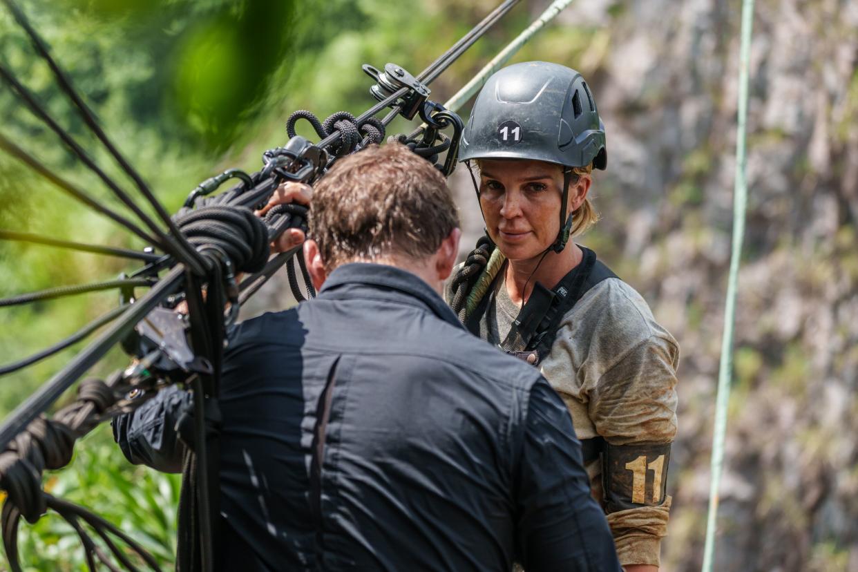 SAS finalist Danielle Lloyd talking to Foxy before making the Ravine Drop (Channel 4)