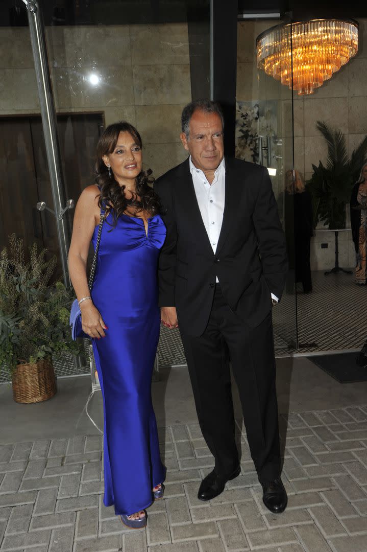 El empresario Daniel Hadad y Viviana Zocco, también entre los invitados a la fiesta de casamiento de Baby Etchecopar y Silvina Cupeiro