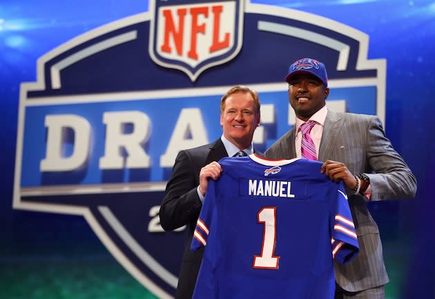 Sorry, wrong number': E.J. Manuel gets early phone call meant for third  pick Dion Jordan