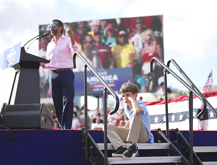 Donald Trump Jr y su hijo Spencer