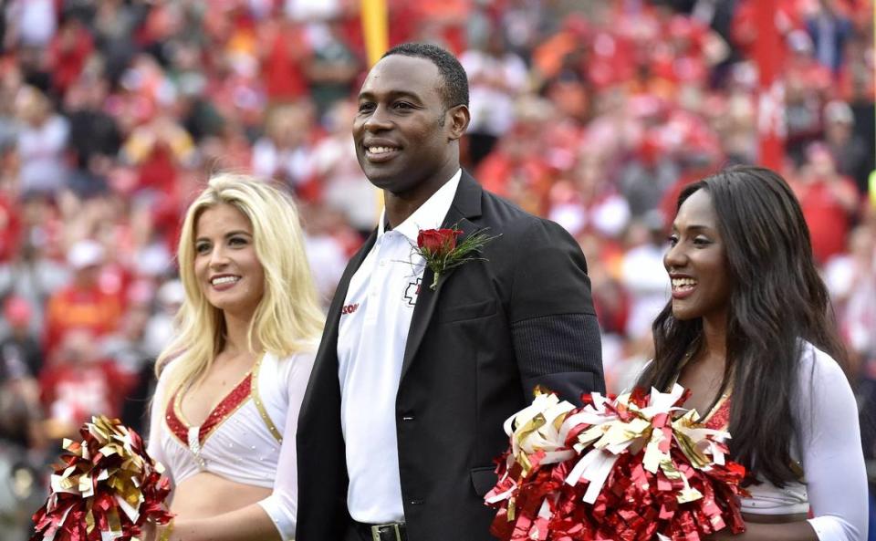 Former fullback Tony Richardson was inducted into the Kansas City Chiefs Hall of Fame at Arrowhead Stadium on Sept. 25, 2016. He was introduced at halftime when the Chiefs took on another team he had played for, the New York Jets.