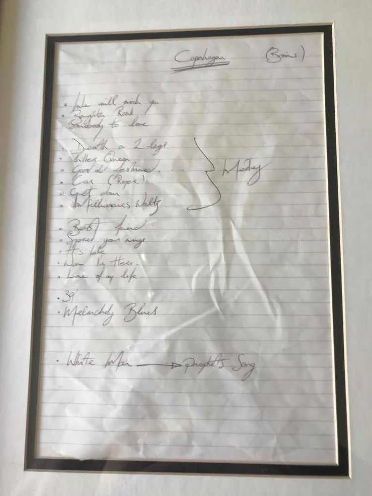 Freddie Mercury's Queen setlist. | MomentsInTime.com