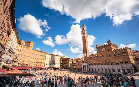 Piazza del Campo - Credit: GEORGE CLERK (GEORGECLERK.COM)