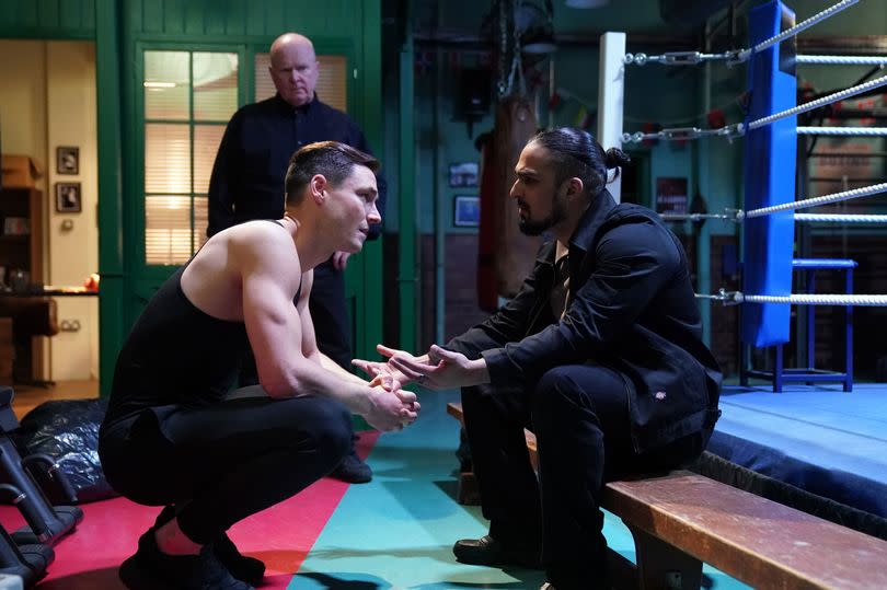 Zack and Ravi worry about the teenagers taking steroids in EastEnders