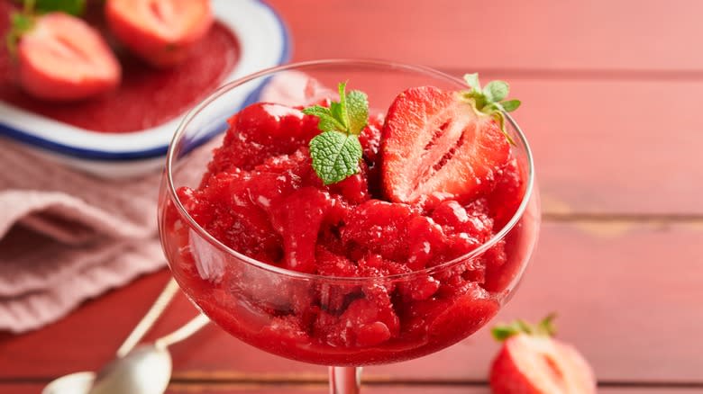 Strawberry sorbet with strawberries