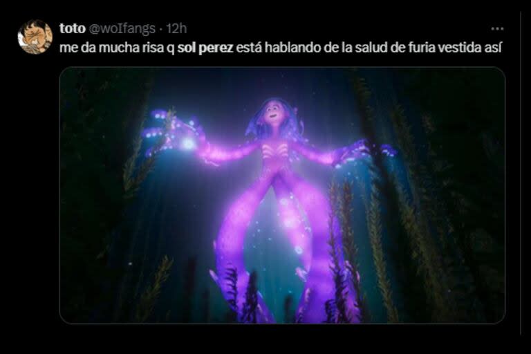 Estallaron los memes por el look de Sol Pérez (Captura X)