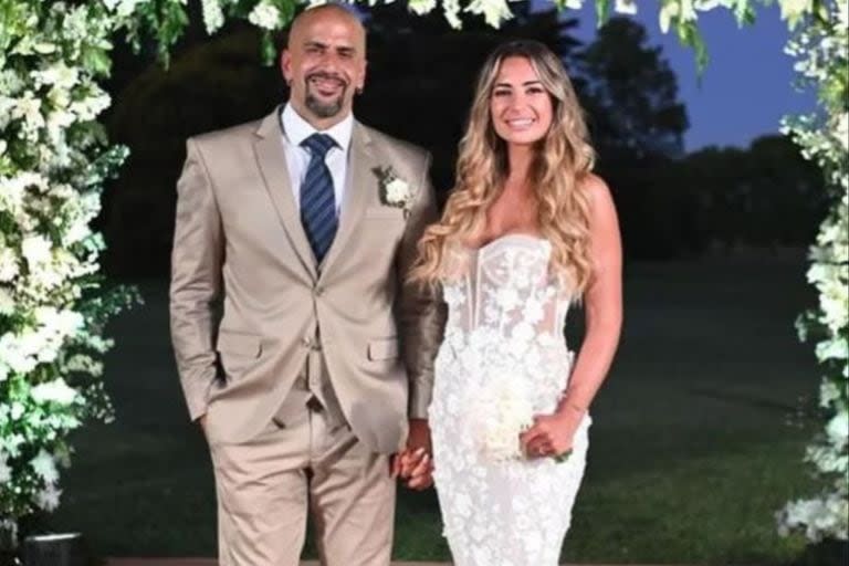 Juan Sebastián Verón se casó con Valentina Martín en una ceremonia que contó con 200 invitados