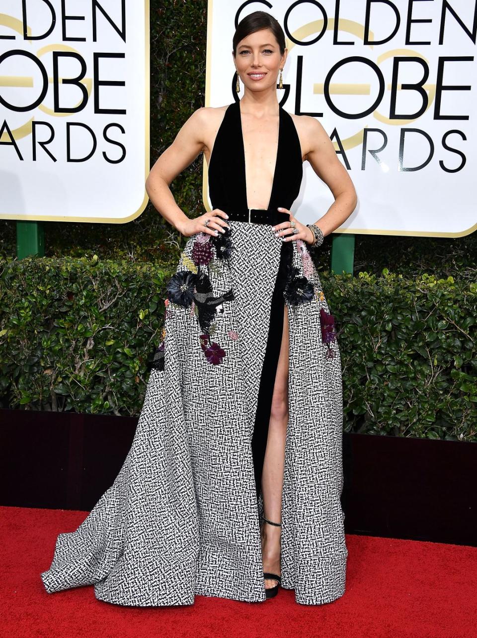 jessica biel golden globes dress