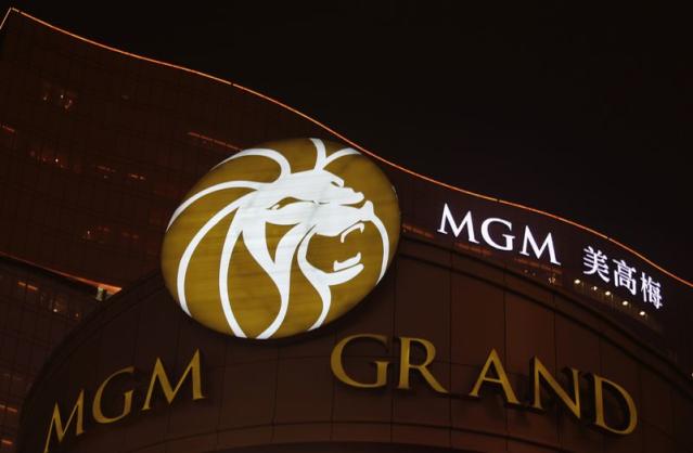 MGM Resorts Offers $607 Million for Swedish Online Gambling Company - WSJ