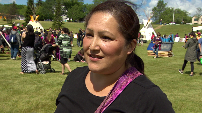 Reconciliation walk 'should have always been happening' to mark National Aboriginal Day