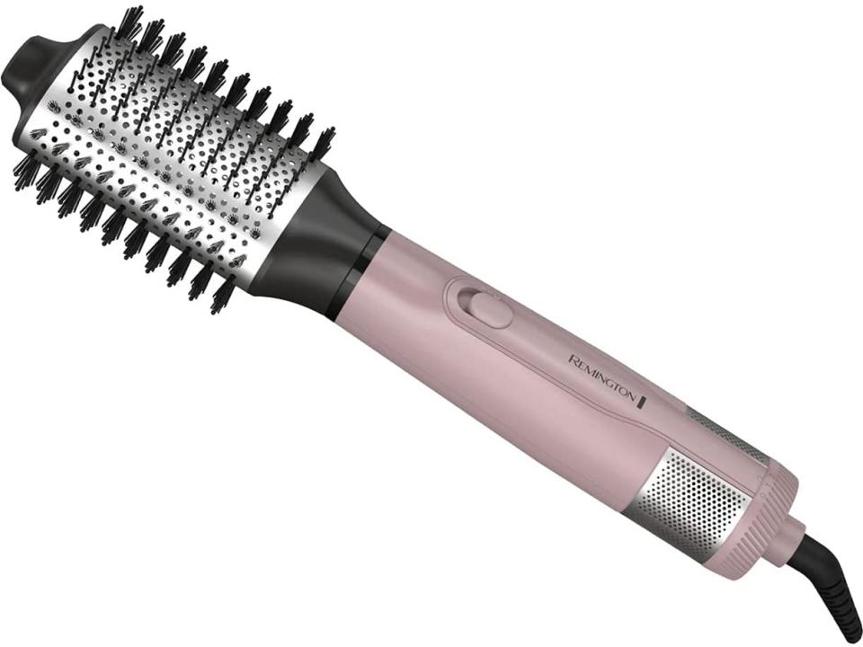 Remington Wet2style Oval Dryer and Volumizing Hair Brush. Image via Amazon.