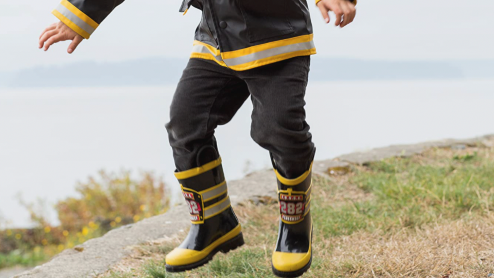 The best gifts and toys for 2-year-olds: Western Chief rain boots