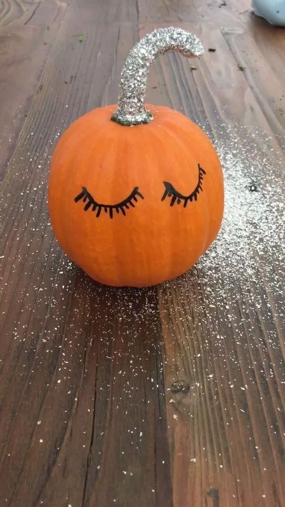 18) Lashed Up Pumpkin