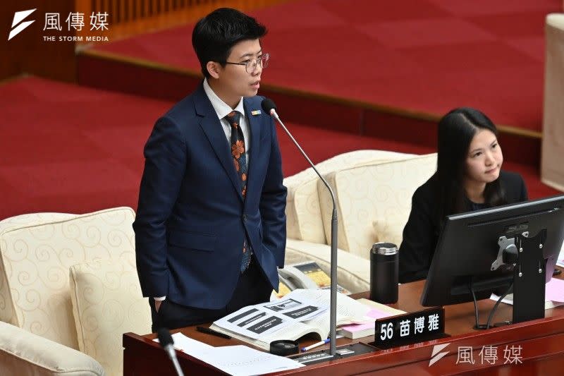 <cite>社民黨台北市議員苗博雅10日於台北市議會質詢。（陳昱凱攝）</cite>