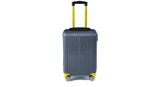 Self-weighing suitcase knows exactly how heavy it is