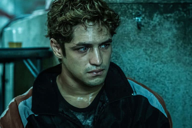 El actor Gabriel Leone, uno de los protagonistas de 'DOM', interpretará al piloto Ayrton Senna en la serie que prepara Netflix