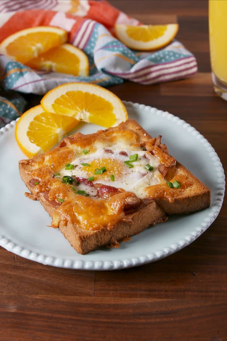 Cheesy Egg Toast