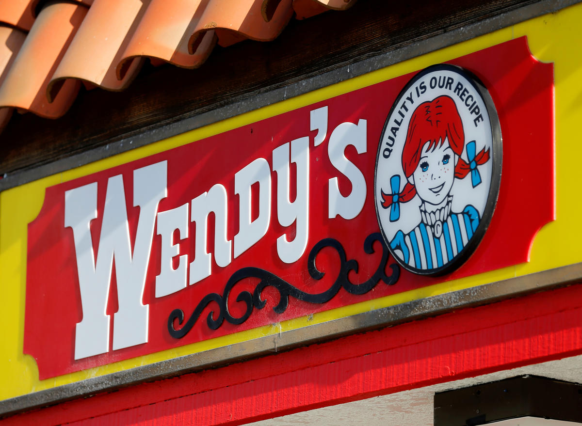 Wendy’s maintains stock surge, up 10% on potential acquisition as analysts weigh in