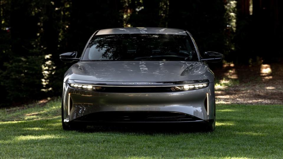 2024 lucid air