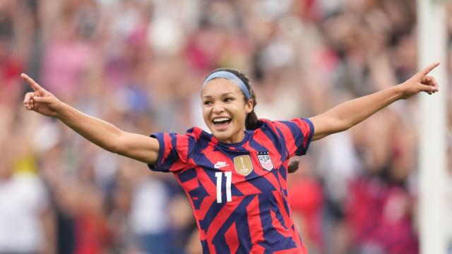 The 3 Greatest Female Football Players of All Time - Futbolita