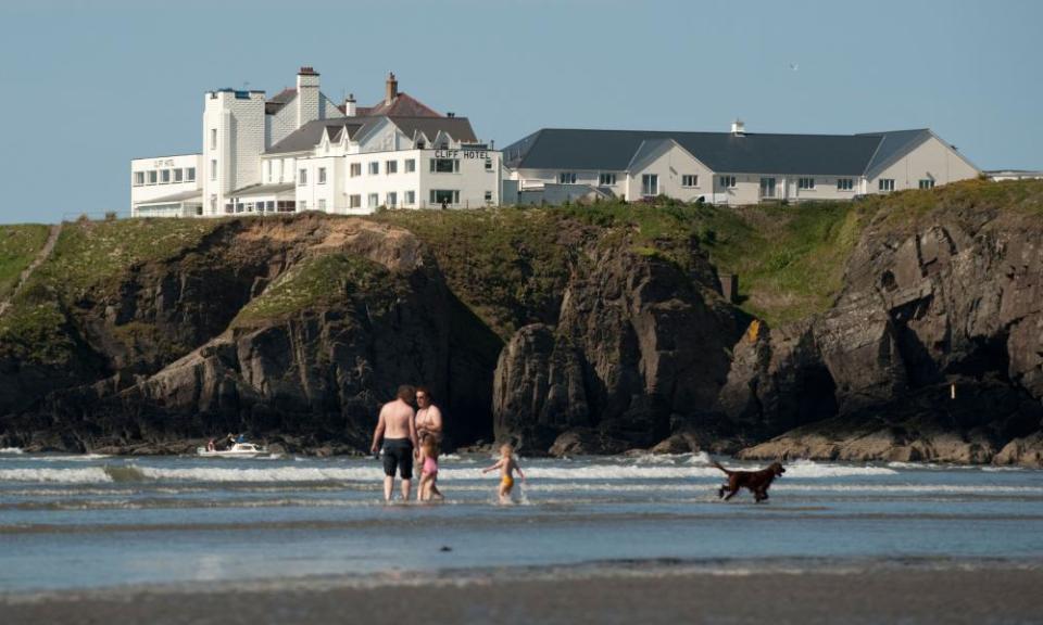 The Cliff Hotel seen from the beach at Poppit Sands in Pembrokeshire.