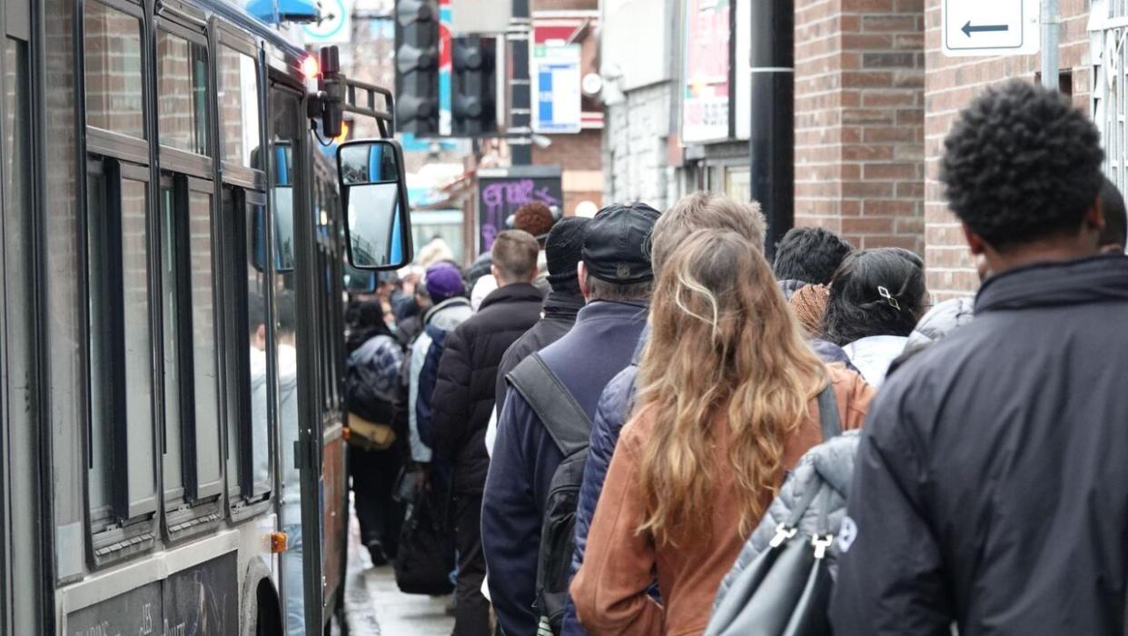 Montrealers are being asked to weigh in on a series of possible transit plans that could see part of the West Island connected to downtown Montreal. (Benoit Gagnon/Radio-Canada - image credit)