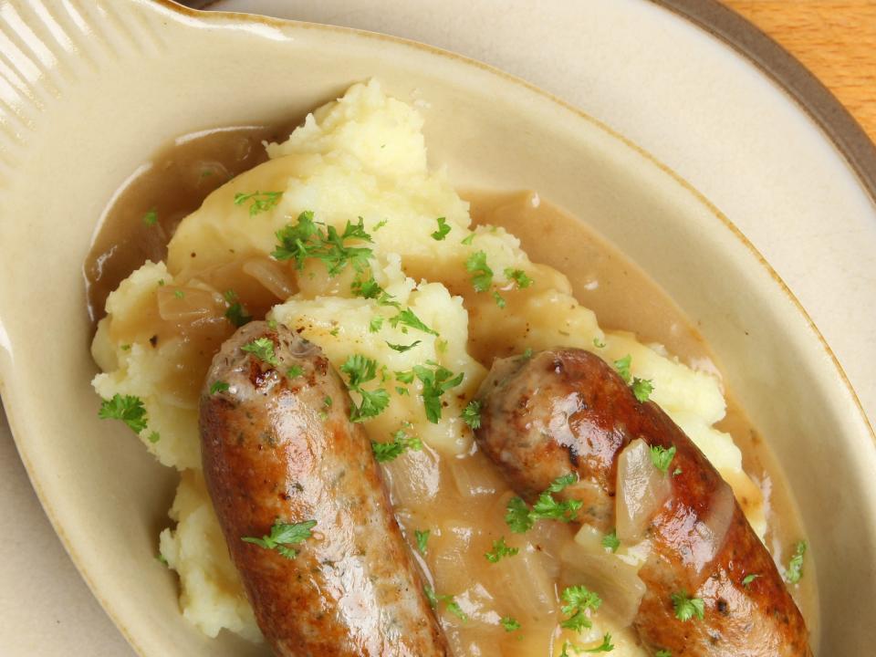 bangers and mash