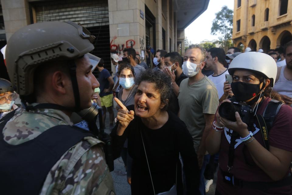 Image: Protests in Beirut (Getty Images)