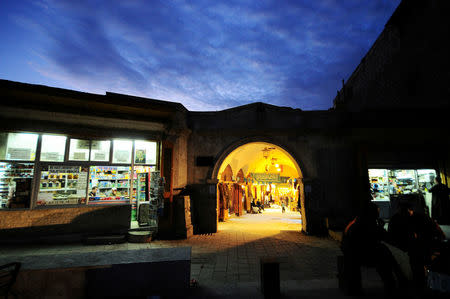 FILE PHOTO: A general view shows the entrance to al-Zarab souk in the Old city of Aleppo, Syria November 24, 2008. REUTERS/Omar Sanadiki/File Photo