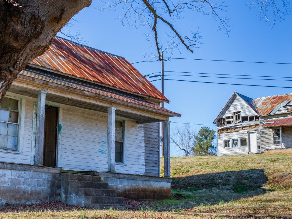 Henry River Mill Village, North Carolina hunger games