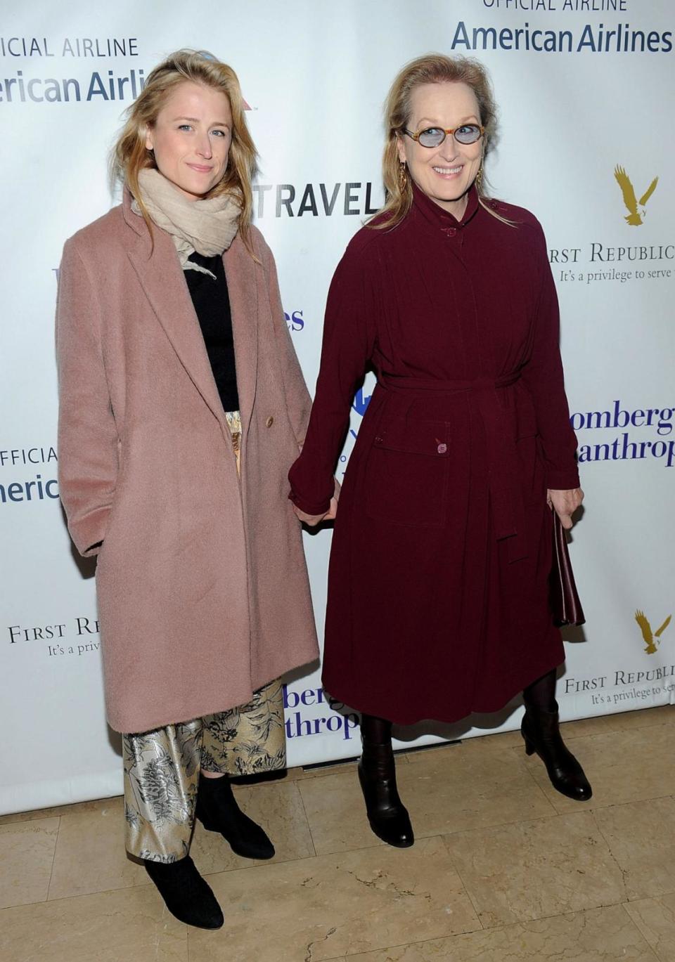 PHOTO: Mamie Gummer and Meryl Streep attend the  2015 Citymeals-On-Wheels Power Lunch For Women at The Plaza Hotel on Nov. 20, 2015 in New York City. (Brad Barket/Getty Images, FILE)