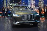 <p><strong>BMW X7 iPerformance</strong><br>This vehicle will be the largest automobile that BMW makes, and comes as a traditional gas-powered vehicle or a hybrid model. It will include two large interior screens, gesture controls for the interior features, such as climate, and a full-length glass sunroof. Anticipated launch year: 2018. (The Car Connection) </p>