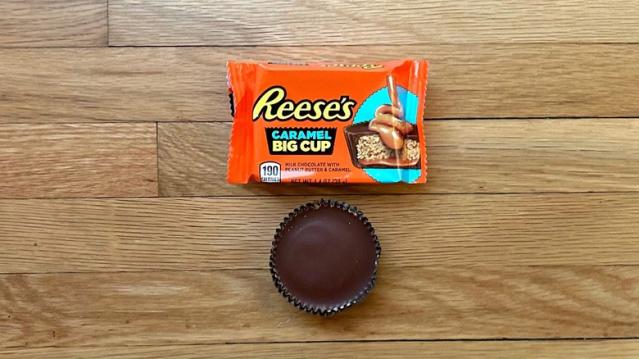 REESE'S Big Cup with Caramel Milk Chocolate Peanut Butter Cups, 1.4 oz, 16  count box
