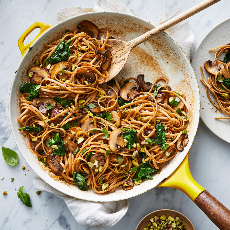 20-Minute Balsamic Mushroom & Spinach Pasta