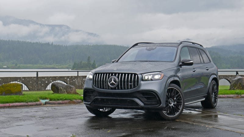 2021-Mercedes-AMG-GLS-63-front