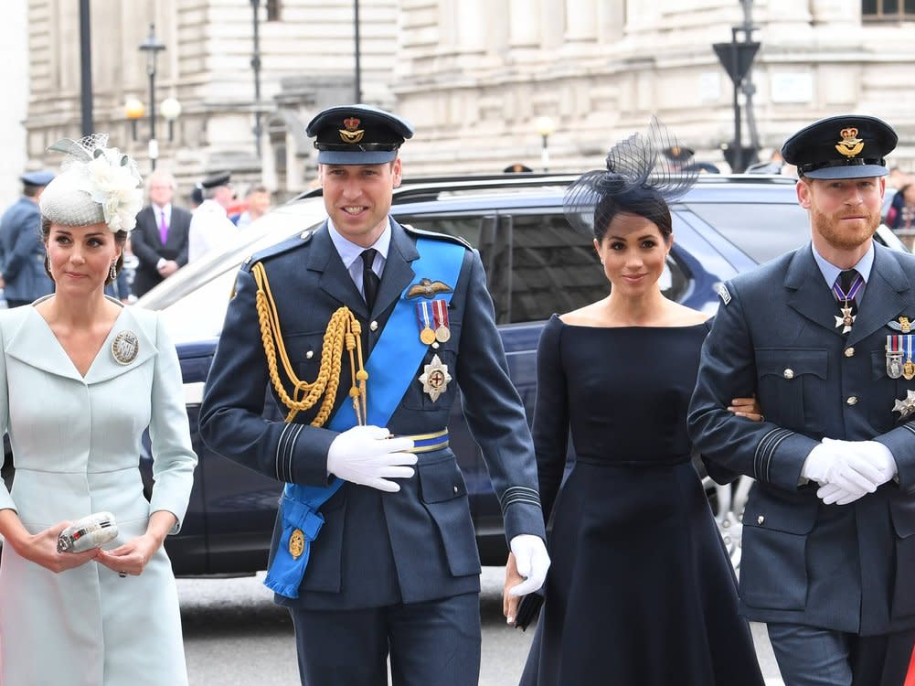 Die Söhne von Prinzessin Diana mit ihren Ehefrauen (v.l.): Herzogin Kate und Prinz William, Herzogin Meghan und Prinz Harry. (Bild: imago/PA Images)